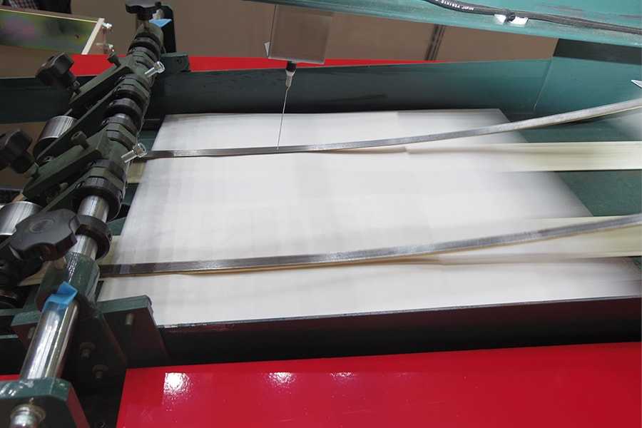 熱沖壓成型模具結(jié)構(gòu)介紹，冷沖壓模具結(jié)構(gòu)