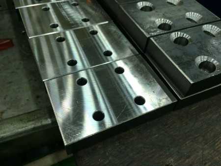 最長用的模具材料是什么，模具的使用壽命有哪些部分組成